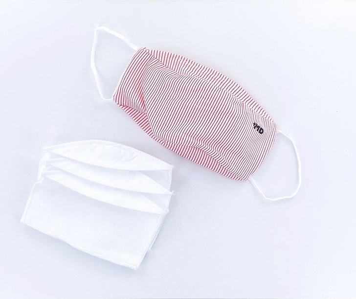 Gen 3 Mask with N95 Comparable Filter 3 Pack (3D 1Cut)    1 washable mask shell and 3 replaceable N95 comparable filters One N95 comparable filter may be used for 3-4 days; dispose of after each use Tight-knit polyester outer layer with anti-microbial treatment Inner cotton layer to keep skin dry and comfortable Fits your face with enough volume to breathe Flexible wire nose strip Comfortable ear loop straps Protects the wearer from airborne and liquid particles